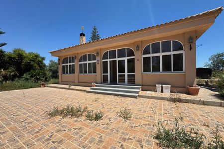 Finca in Dolores