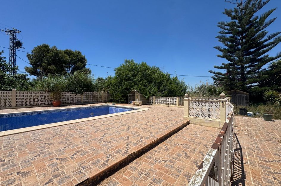 Finca in Dolores