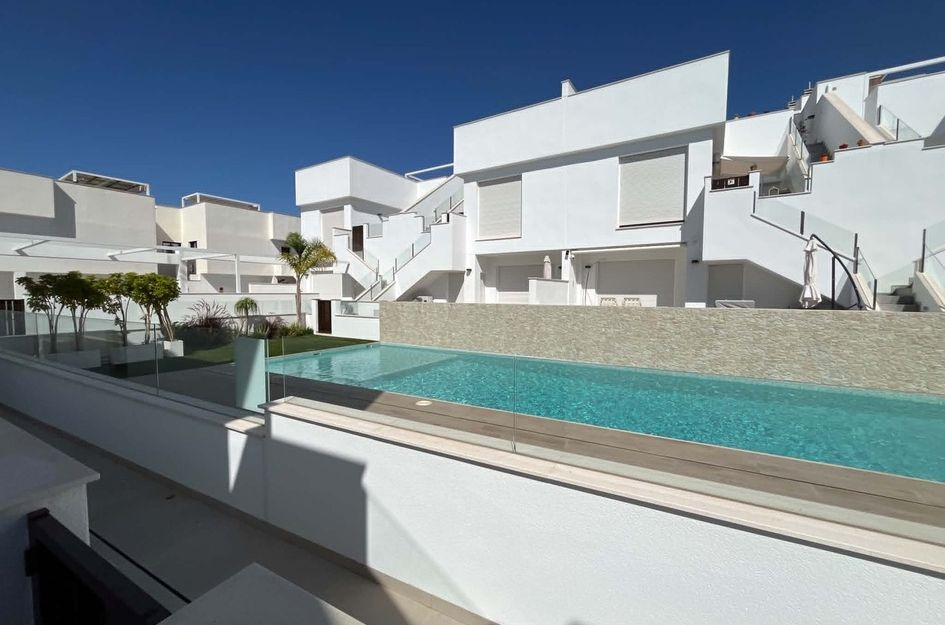 Bungalow in Pilar de la Horadada