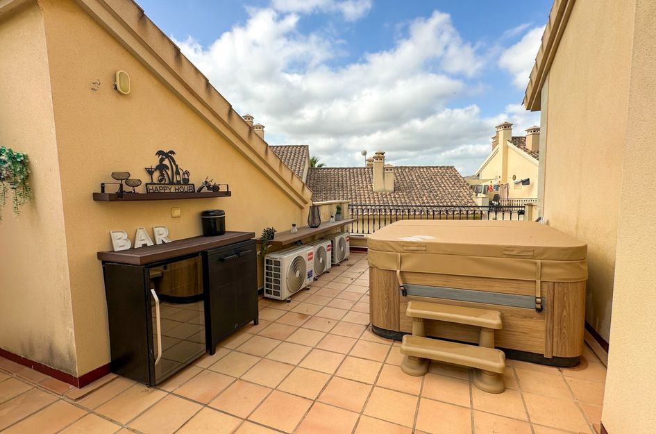 Huis in Castillo de Montemar
