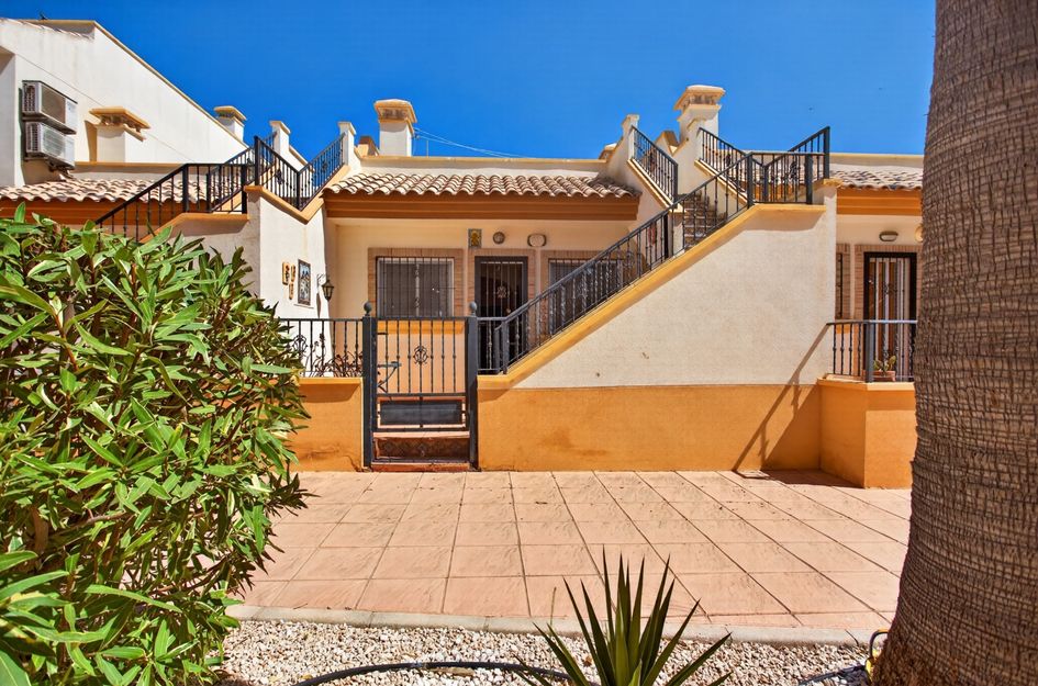 Villa in Villacosta