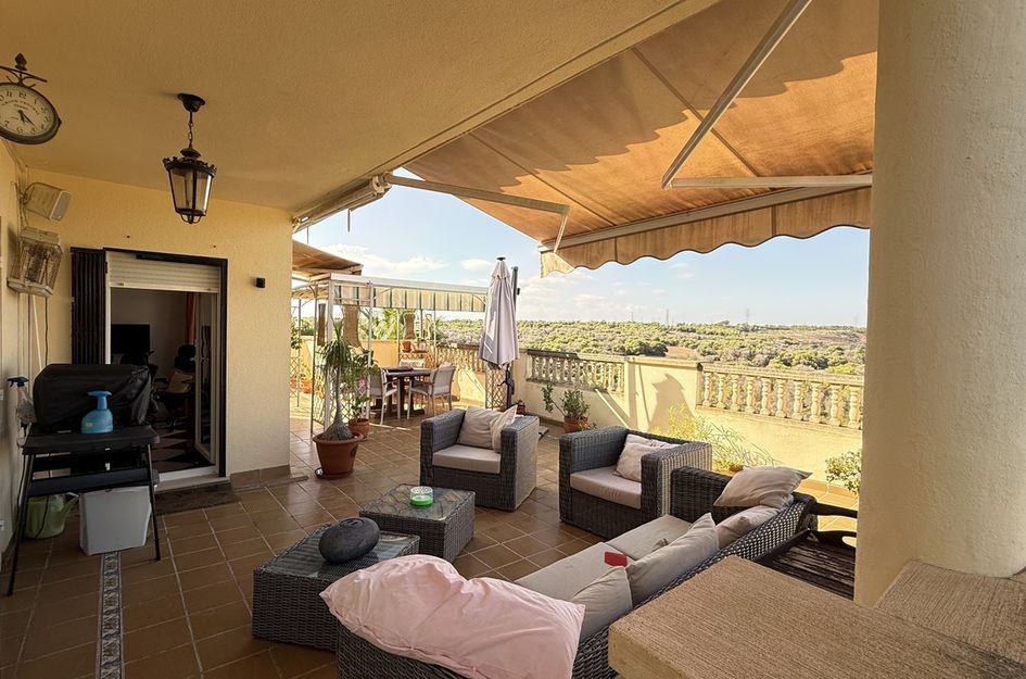 Villa in Villamartin