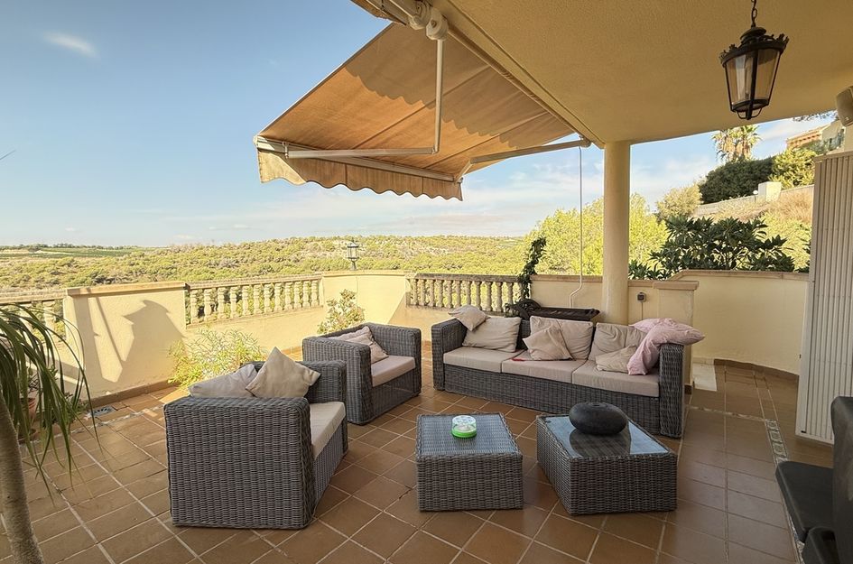 Villa in Villamartin