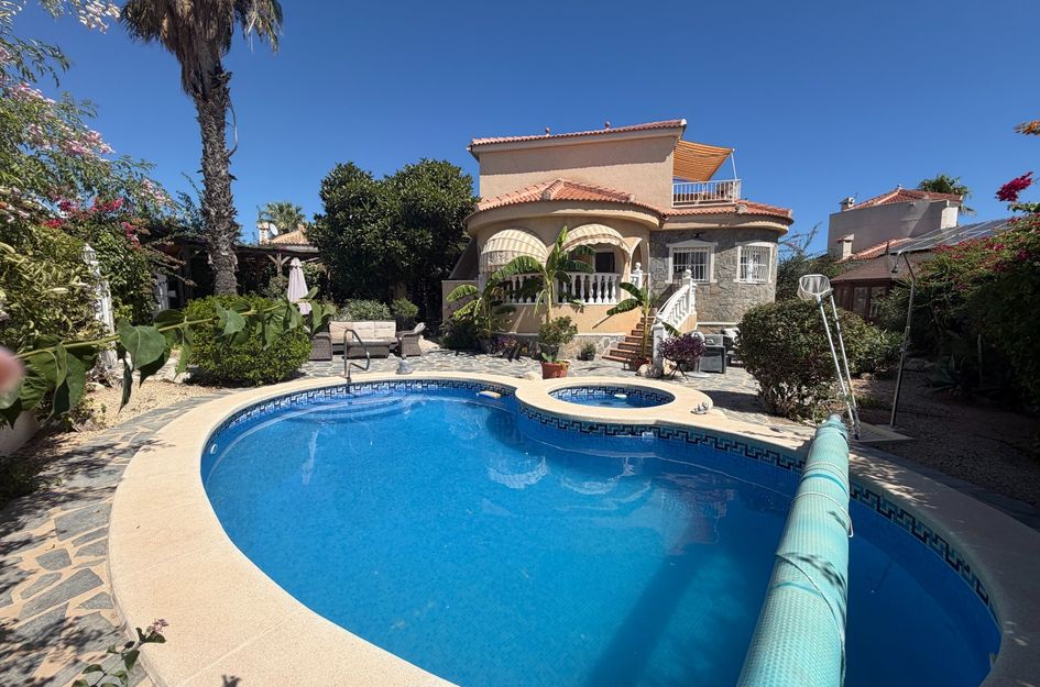 Villa in Formentera del Segura