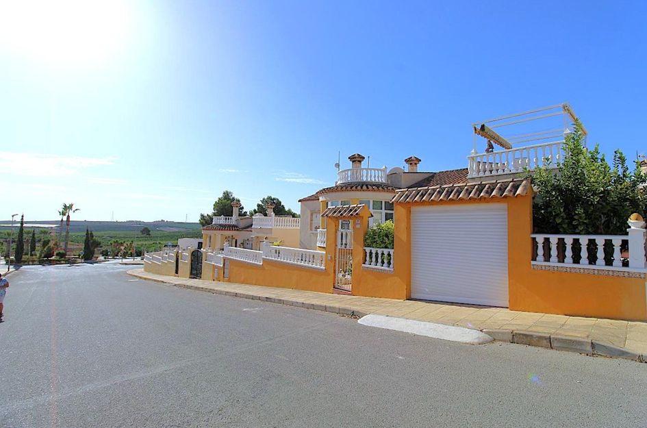 Villa in San Miguel de Salinas