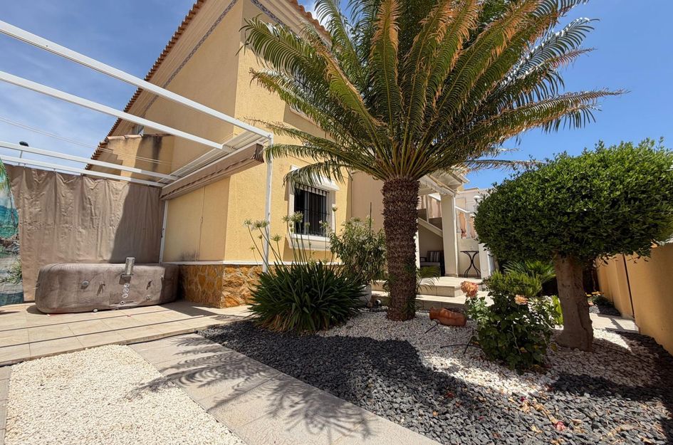 Bungalow in Dehesa de Campoamor