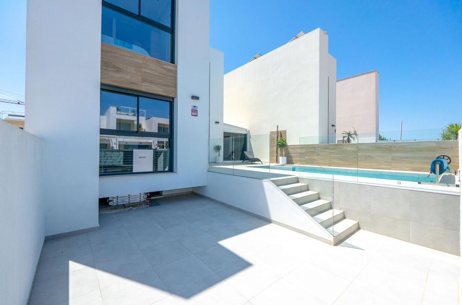 Villa in Rojales