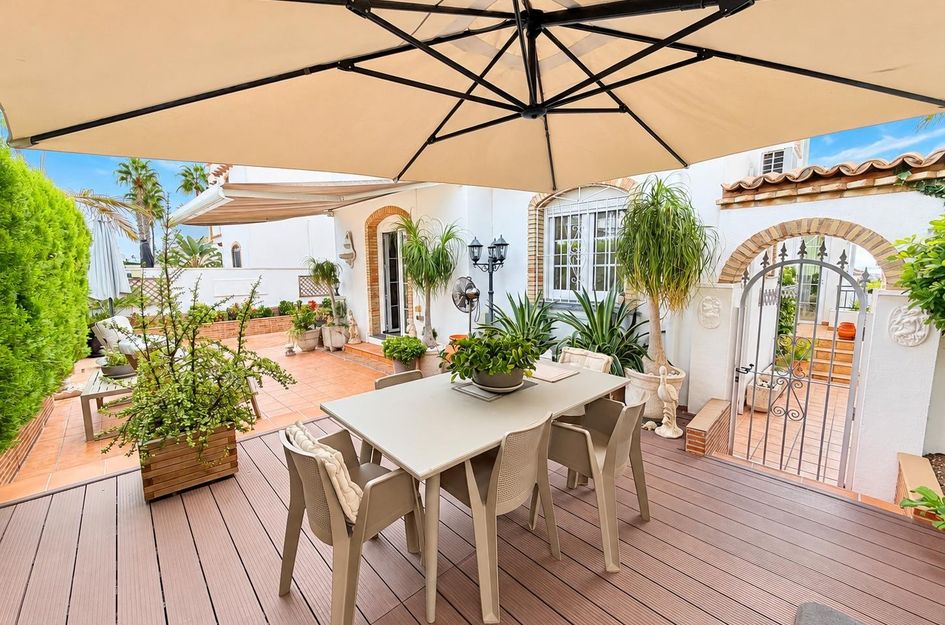 Villa in Los Dolses