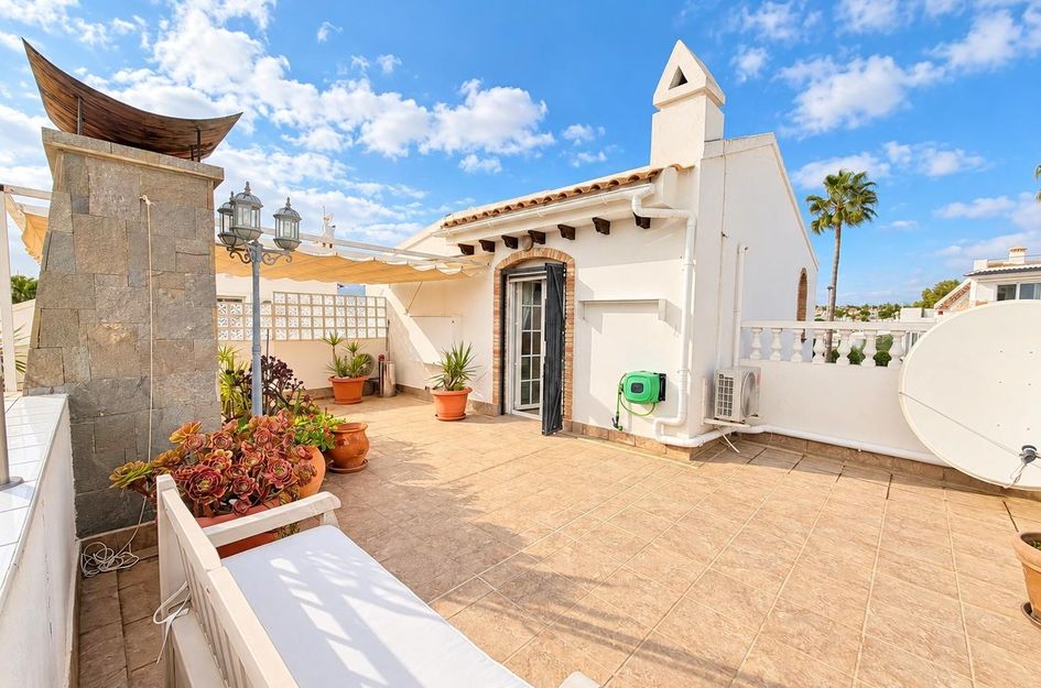 Villa in Los Dolses
