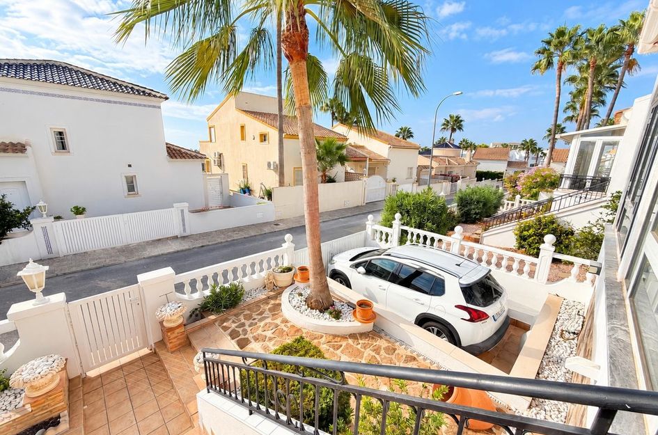 Villa in Los Dolses