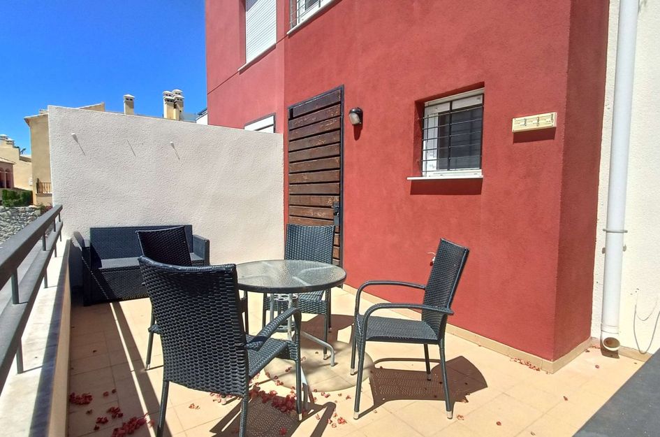 Huis in Castillo de Montemar