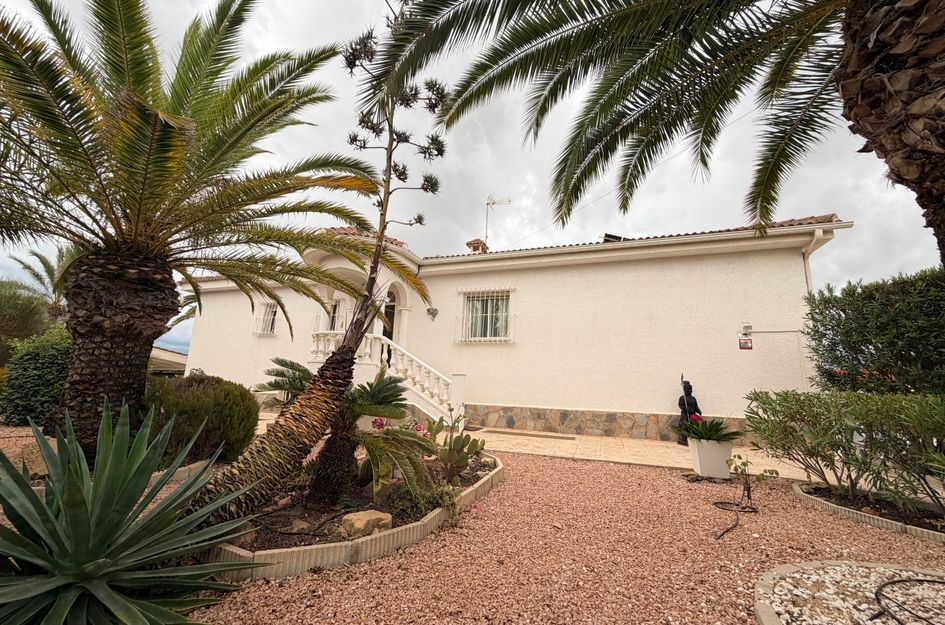 Villa in Quesada