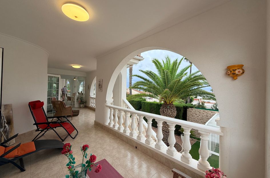 Villa in Quesada