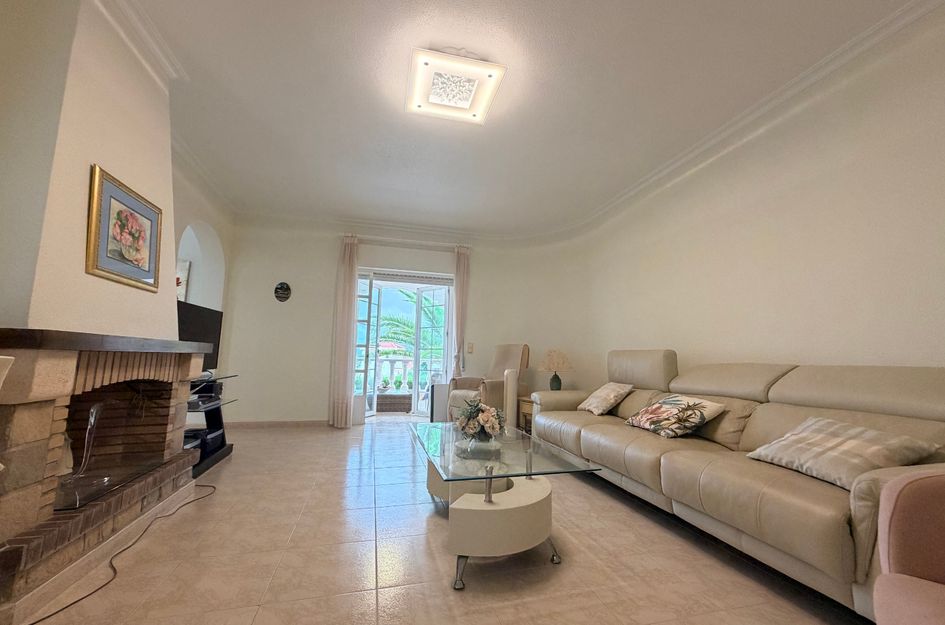 Villa in Quesada