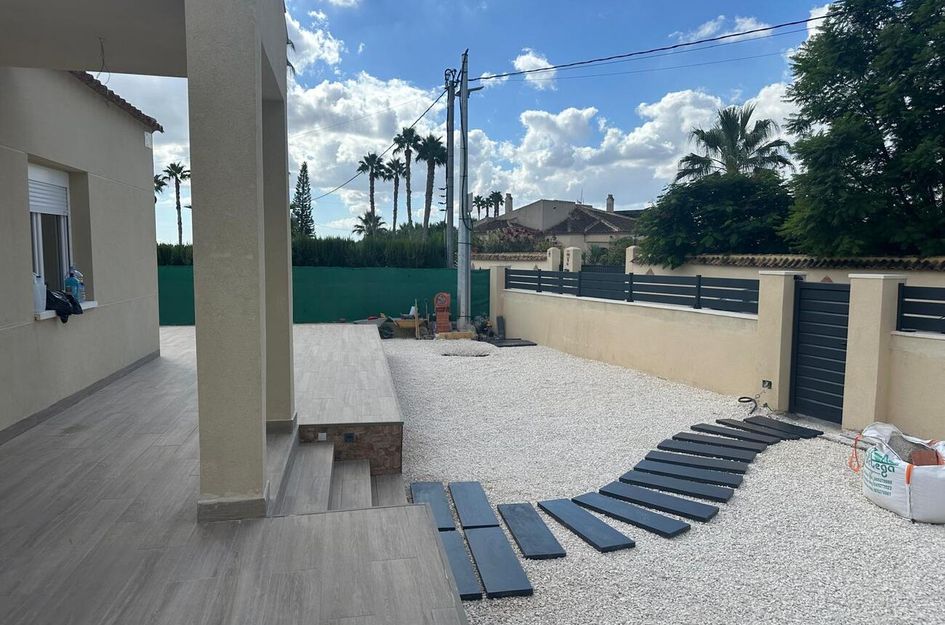 Villa in Almajal