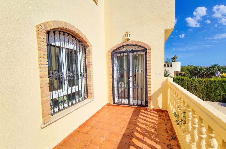 Villa in Villamartin