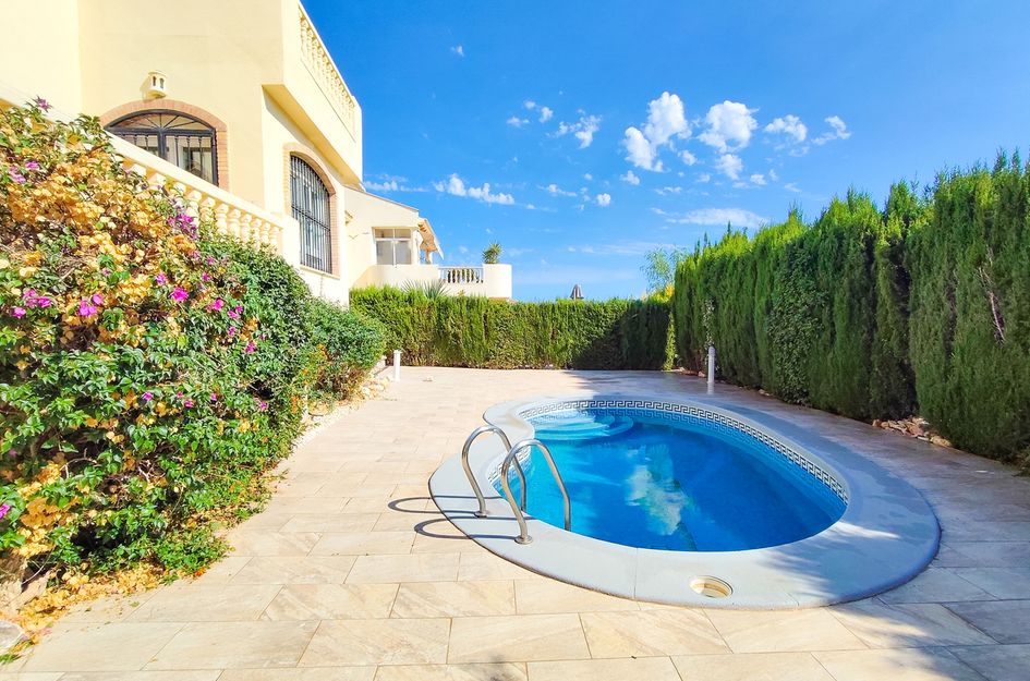 Villa in Villamartin
