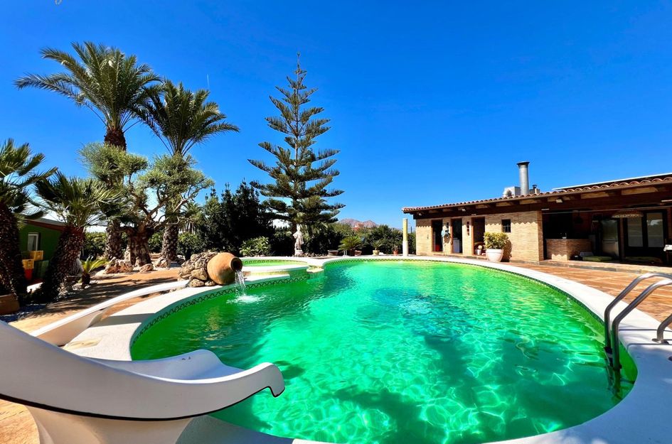 Villa in Almoradí