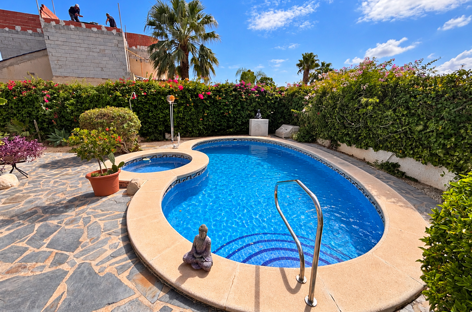 Villa in Quesada
