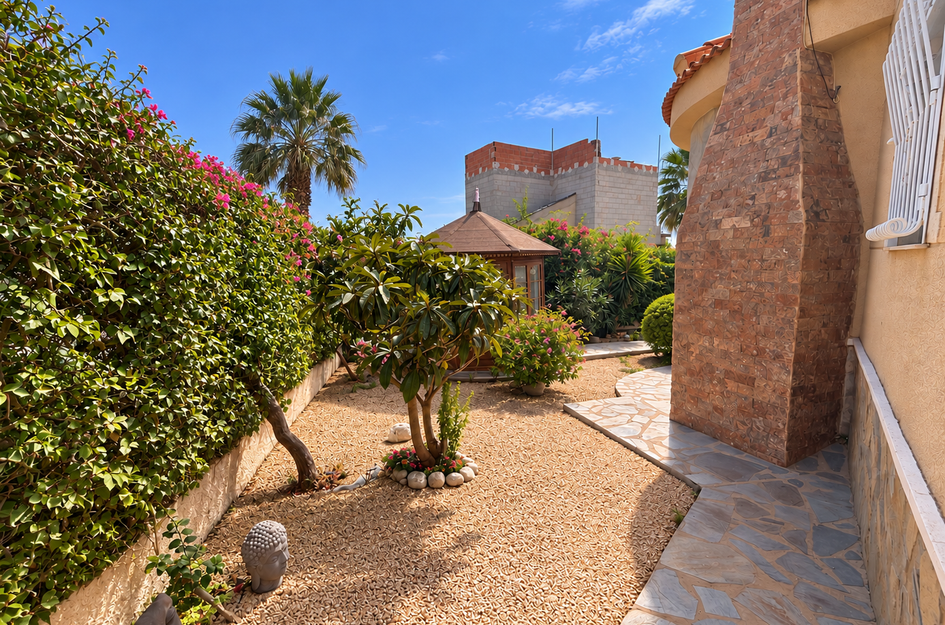 Villa in Quesada