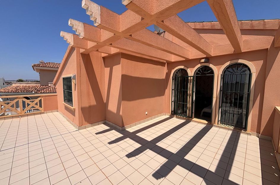 Villa in Quesada