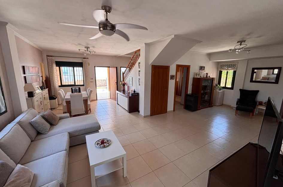 Villa in Quesada