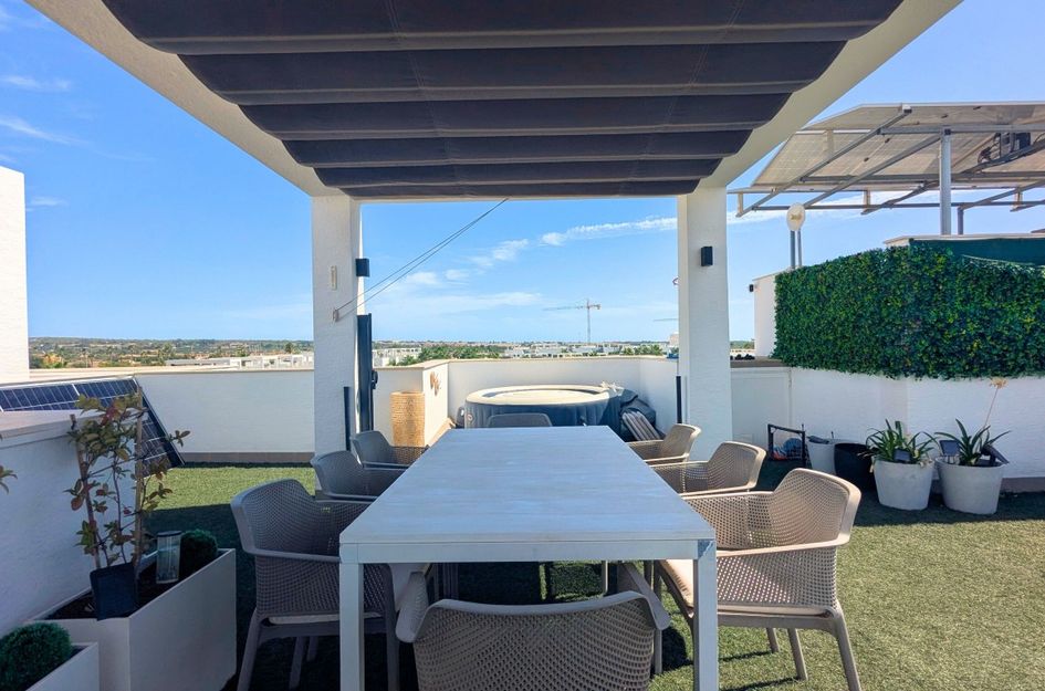 Penthouse in Quesada