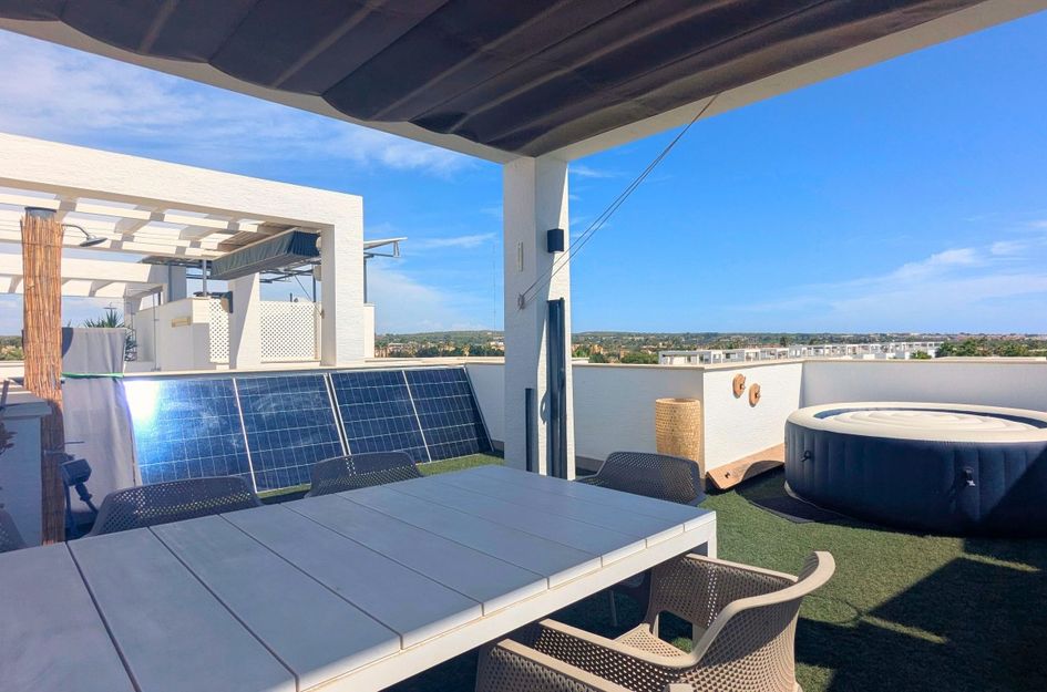 Penthouse in Quesada