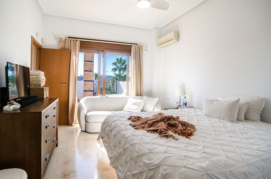 Villa in Algorfa