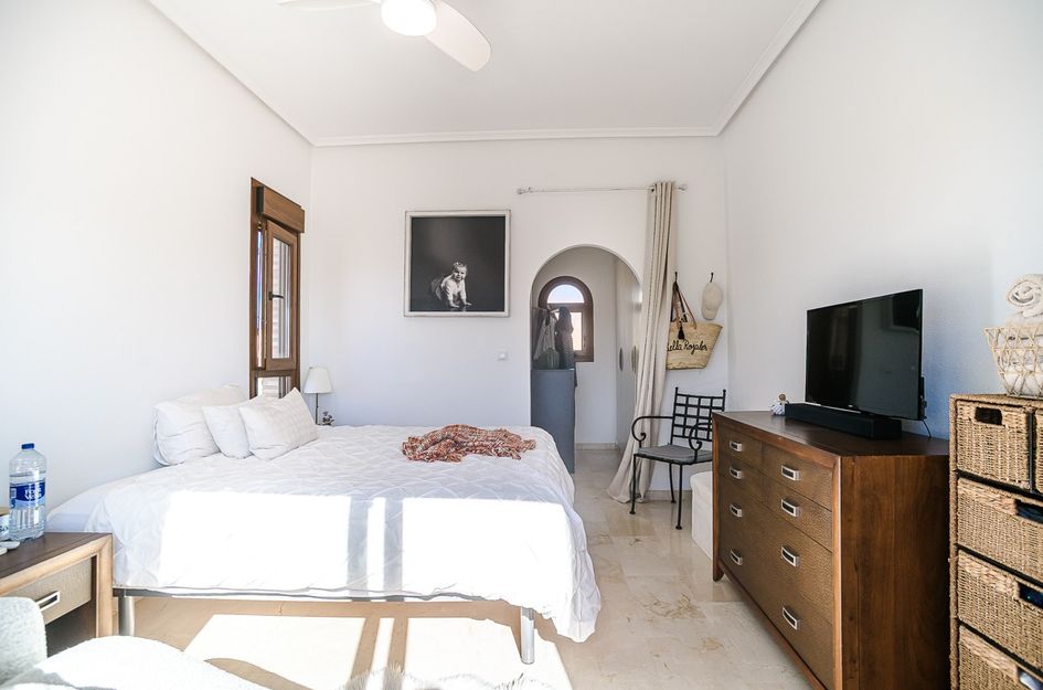 Villa in Algorfa