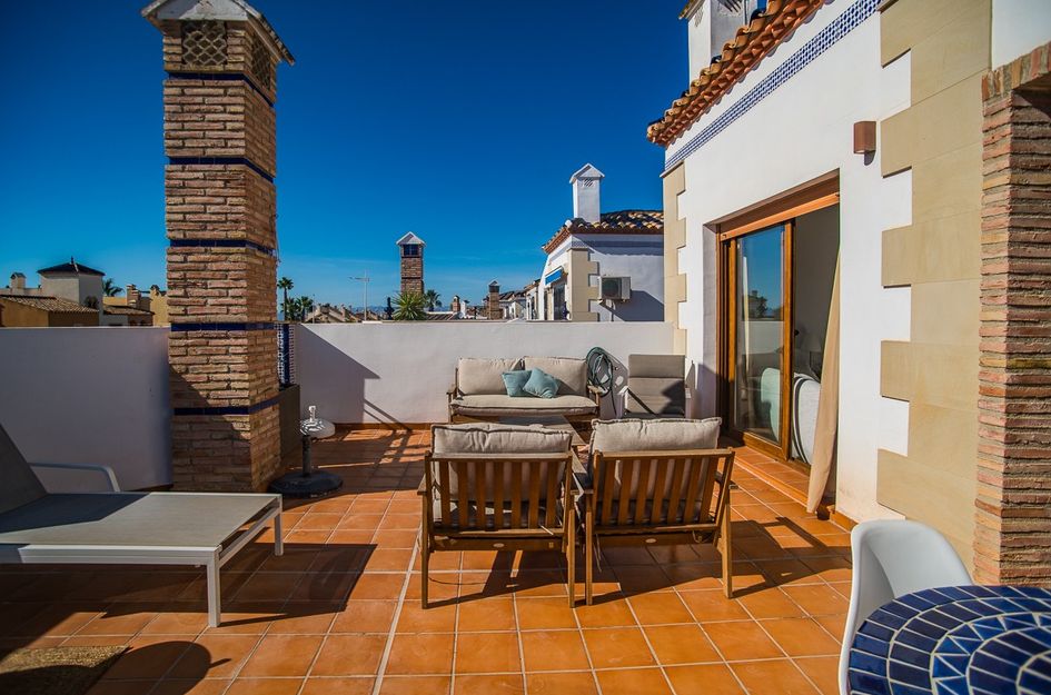 Villa in Algorfa