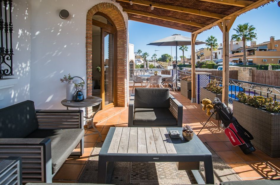 Villa in Algorfa