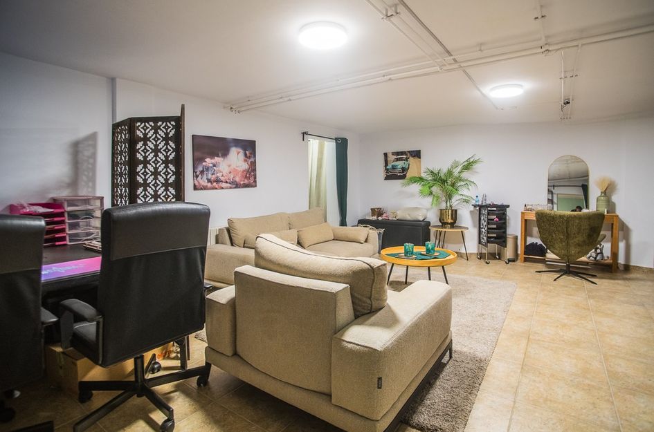 Villa in Algorfa