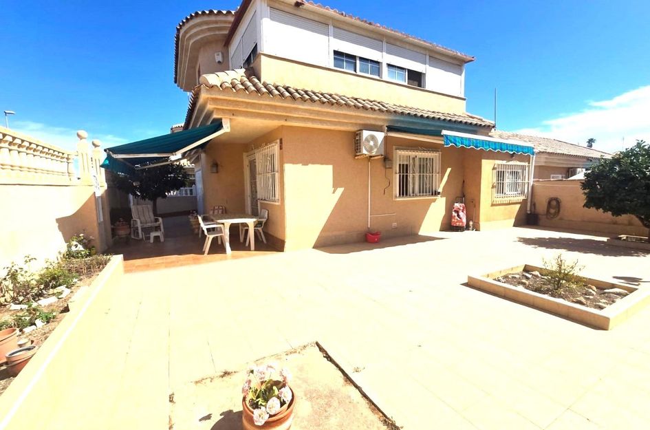 Villa in Torrevieja
