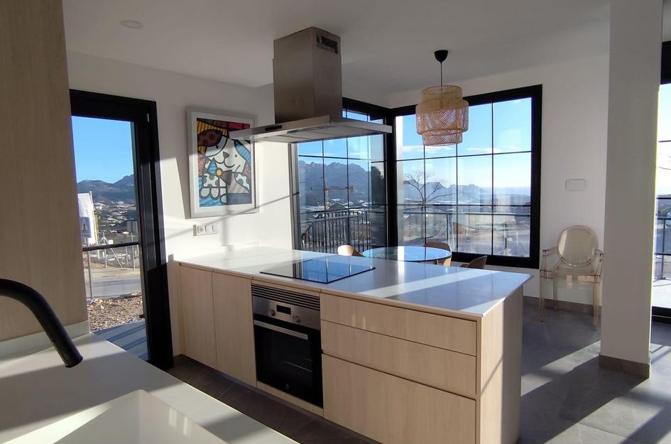 Halfvrijstaand in Barony of Polop