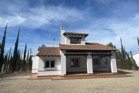 Villa in Valladolises y Lo Jurado