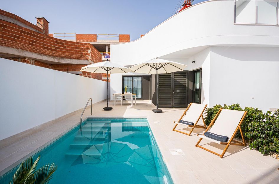 Halfvrijstaand in Torrevieja