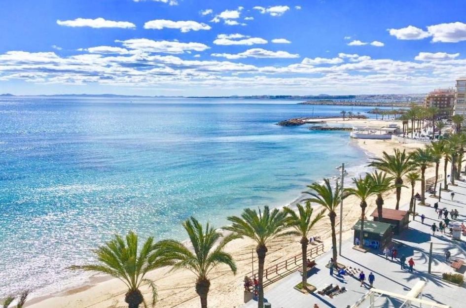 Halfvrijstaand in Torrevieja