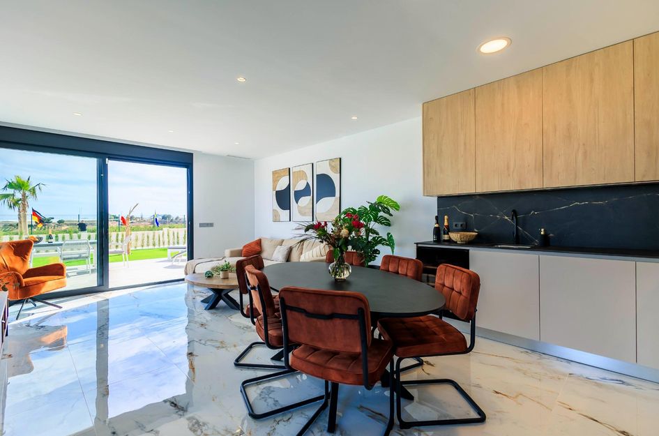 Villa in Torre de la Horadada