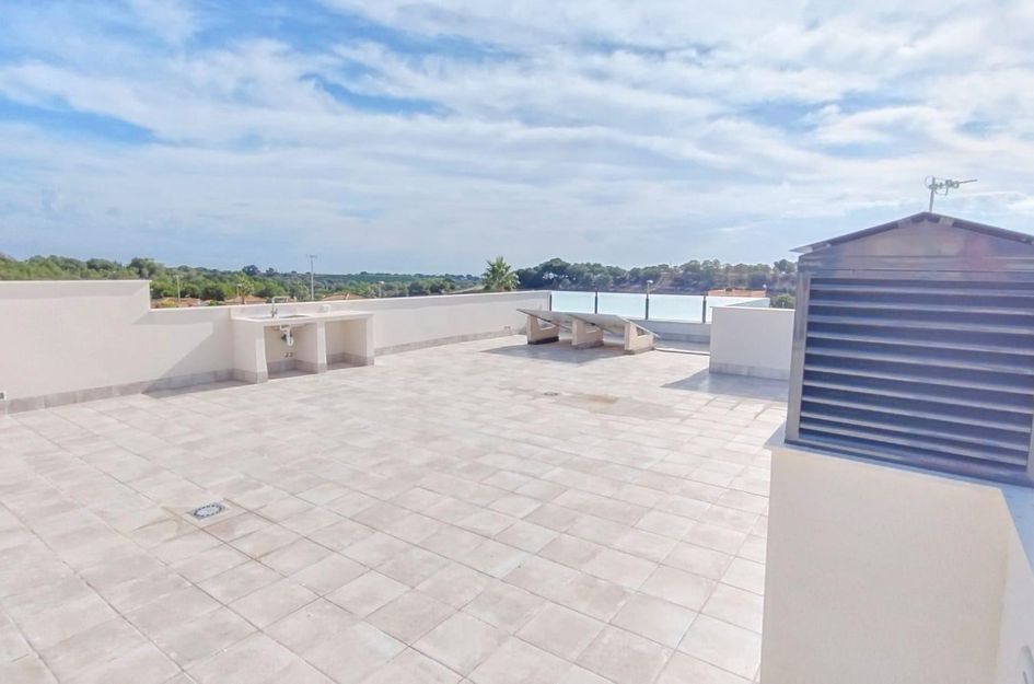 Villa in Torre de la Horadada