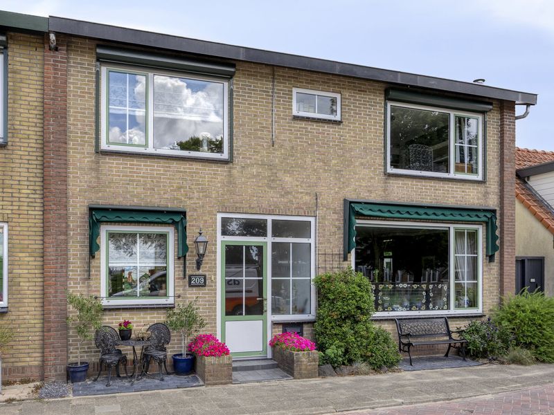 Oostdijk 209, Oud-Beijerland