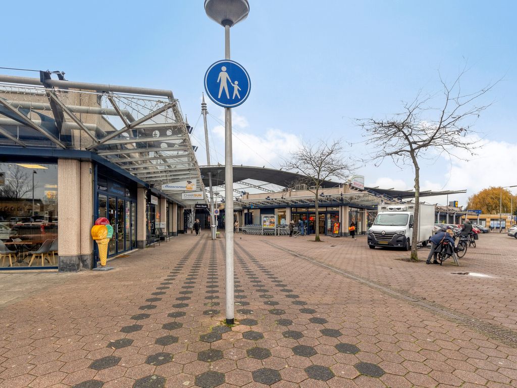 Theo Mann-Bouwmeesterstraat 82, Spijkenisse