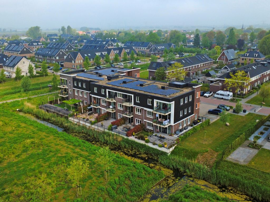 Perengaard 45, Nieuw-Beijerland
