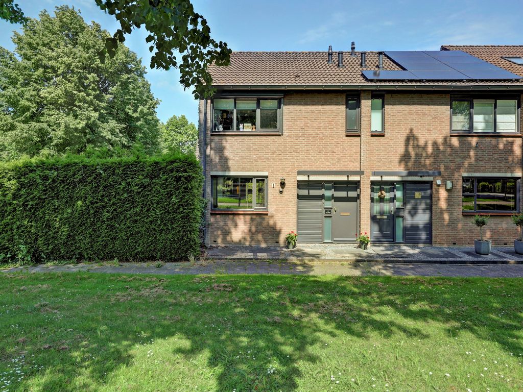 Vlietstraat 2, 's-Gravendeel