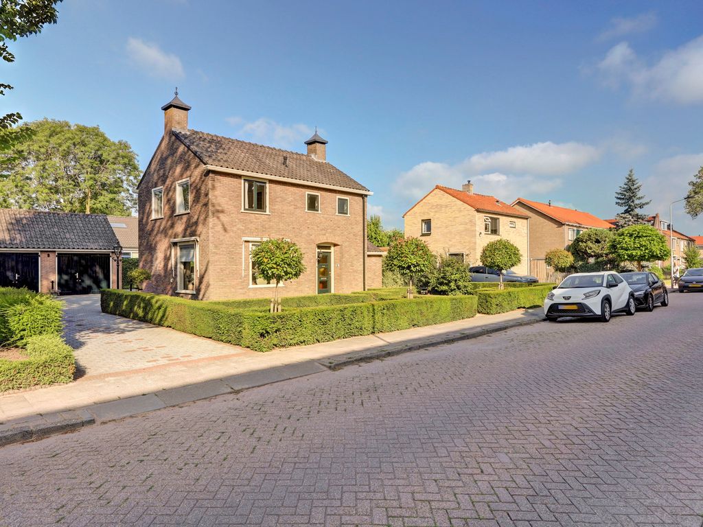 Wilhelminastraat 18, Nieuw-Beijerland