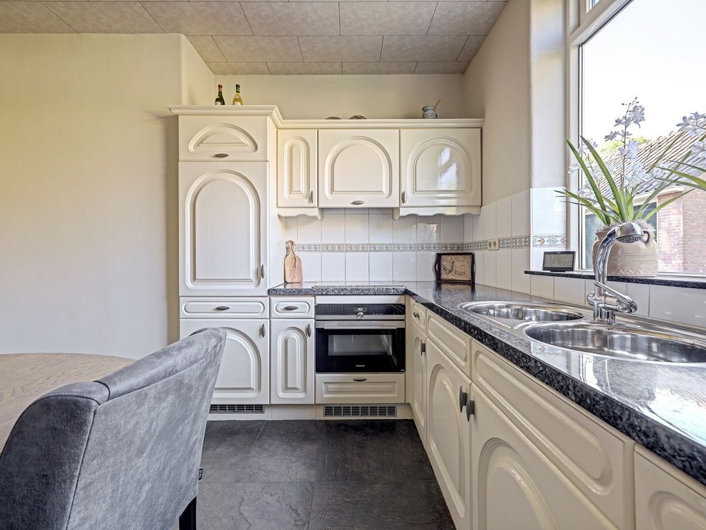 Wilhelminastraat 18, Nieuw-Beijerland