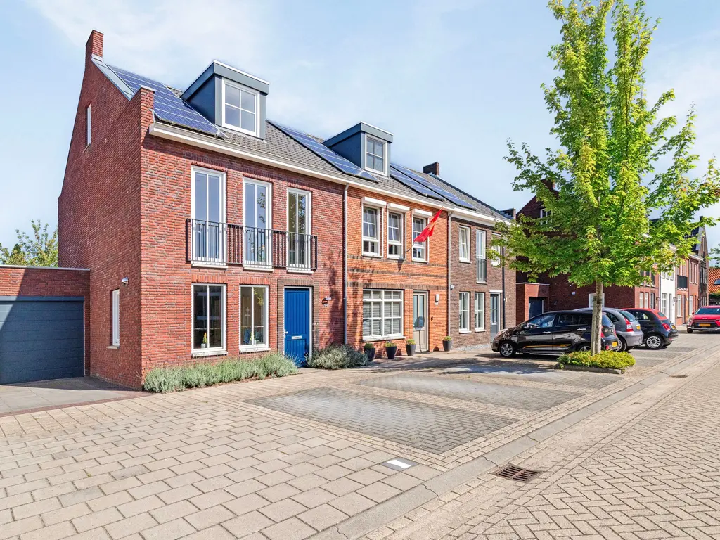 Buitentuin 16, Zundert