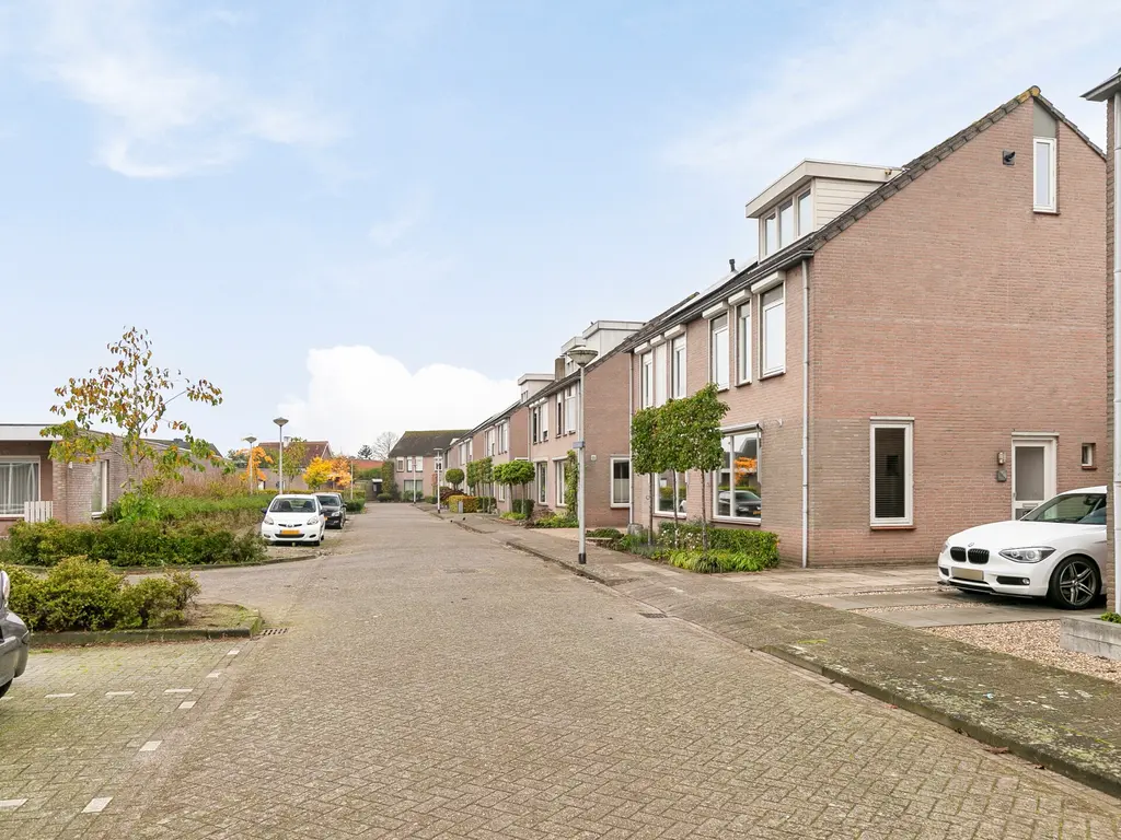 Wielewaal 27, Zundert