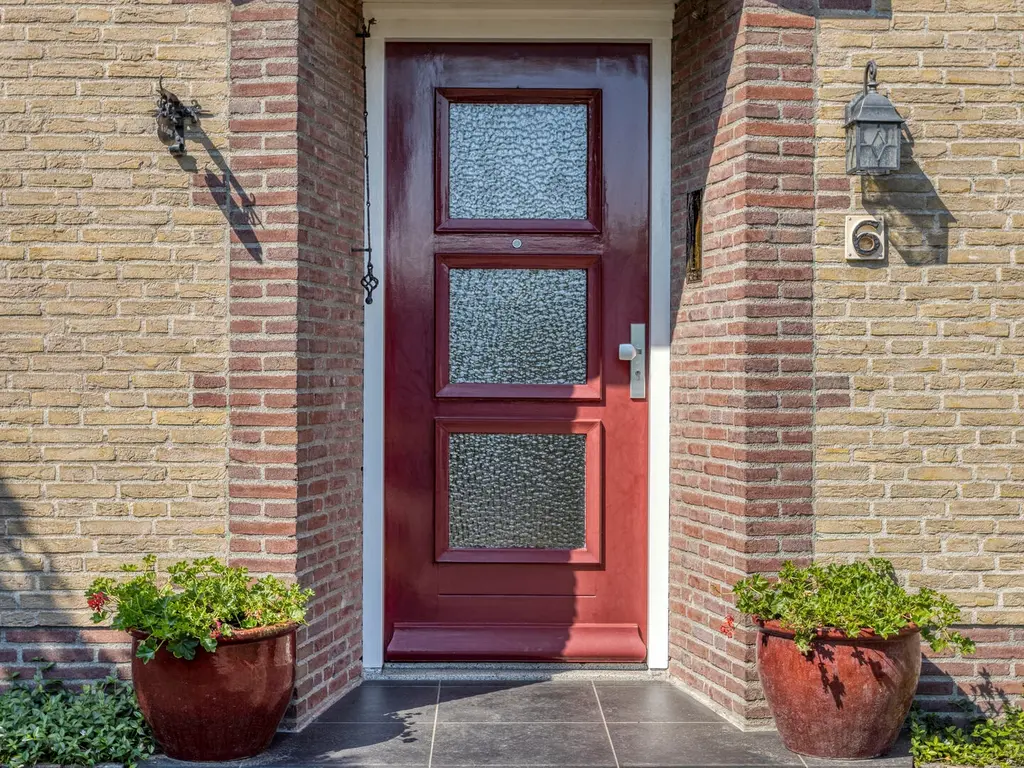 Tibeertlaan 6, Oudenbosch