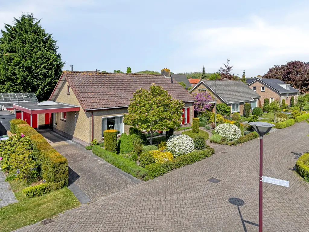 Tibeertlaan 6, Oudenbosch